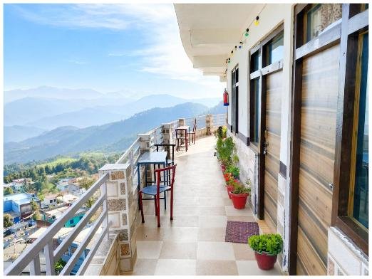 Hotel Himalaya Darshan — surroundings